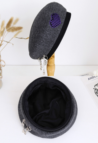 Gothic Chain Berets Purple Heart Embroidery Wool Blend Hat with Pin