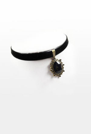 Gothic Lolita Onyx Choker in Retro Steampunk Style Black Necklace