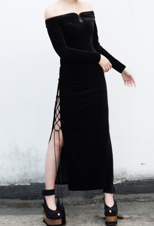 Gothic Punk Off Shoulder Chest Open Dress Cheongsam Style Black Long Sleeve Fitting Side Long Dress