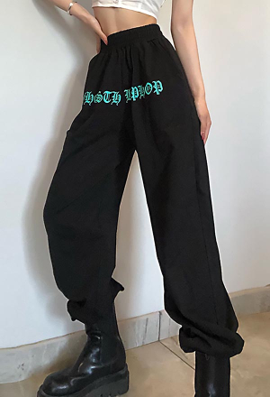 Women Grunge Aesthetic Hip-pop Style Joggers Black Stylish Letter Pattern High Waist Casual Cargo Pants