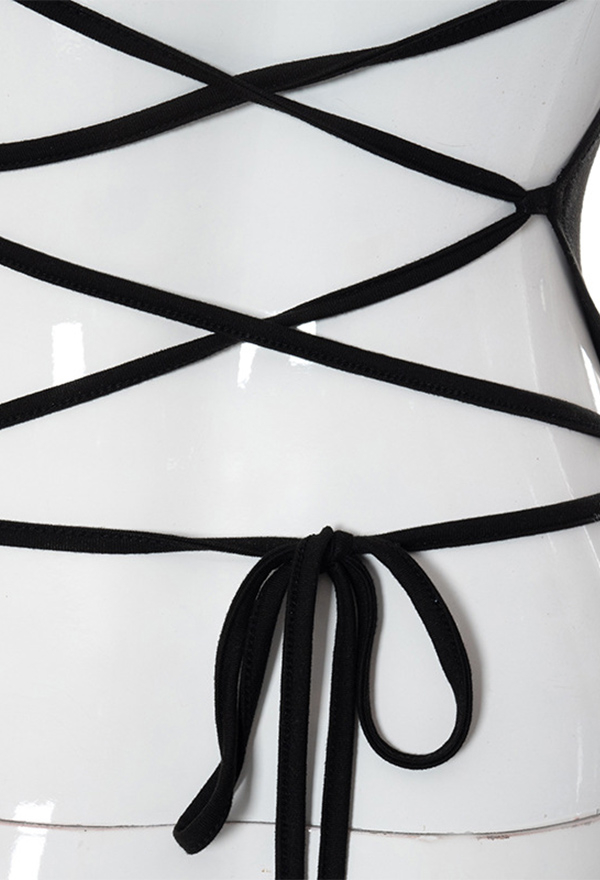 Gothic Design Halter Strap Backless Crop Black Top For Hot Girl