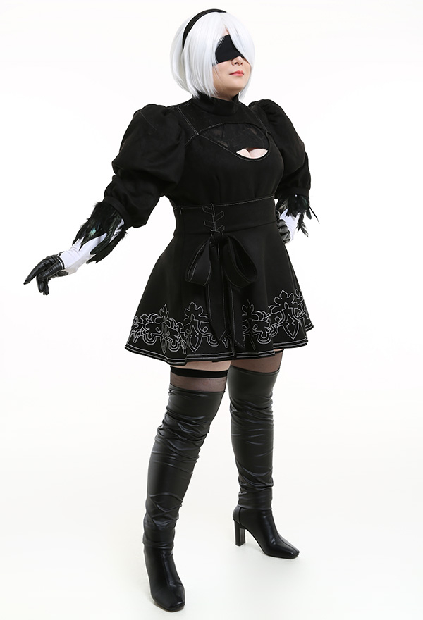 Plus Size Women Gothic Planet Warrior Uniform Black Chest and Back Open Top Floral Pattern Bottom Halloween Costume