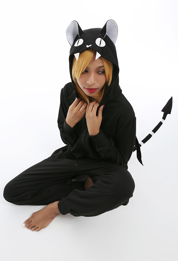 Animal Dark Witch Cat Shape Onesie Pajamas Black Polyester Long Sleeve Hooded Jumpsuit Halloween Costume for Women